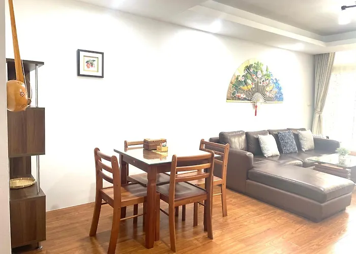 May Residence-800M From Opera House