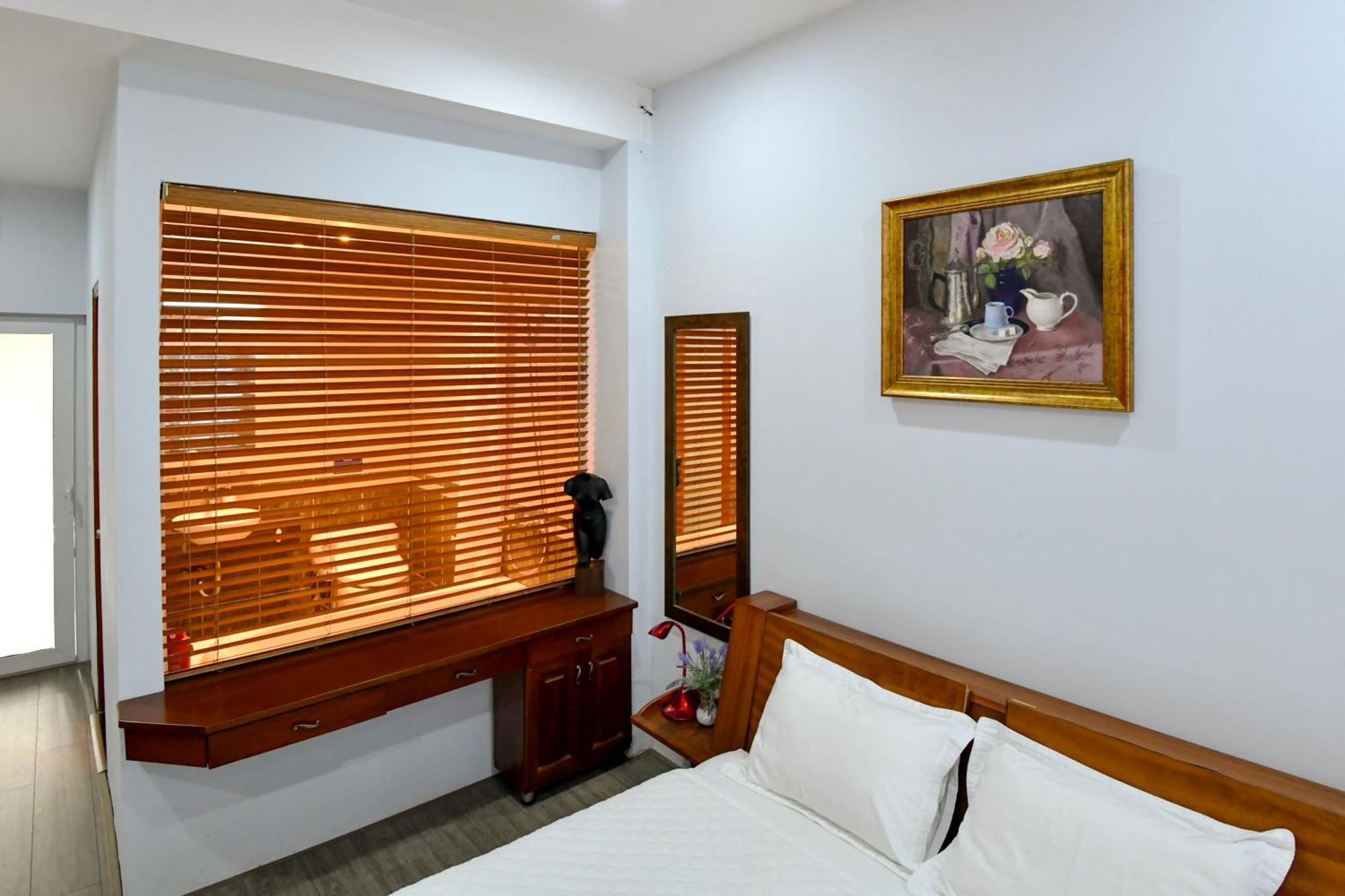 Residence-800m From Opera House अपार्टमेंट Hanoi